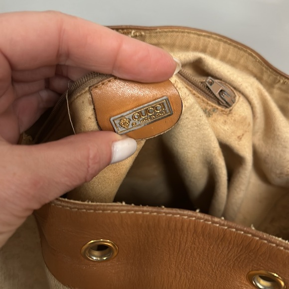 Vintage Gucci bucket bag - Picture 6 of 8
